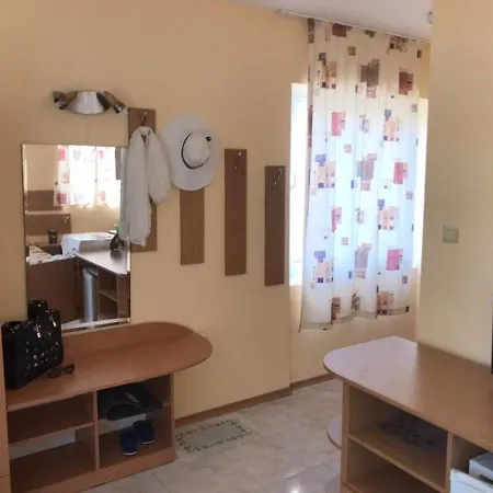 Апартамент Elit I-studio Bulding2,floor2, Ap.e, Слънчев бряг